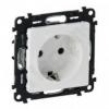 Valena Life Gniazdo 2 P+Z z przesłoną 16 A – 250 V~ BIAŁE 753120